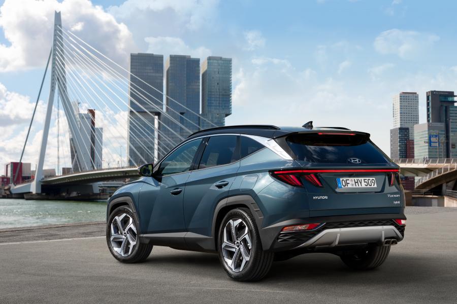  Hyundai Tucson Hybrid (NX4) 2021 года  (фото 8 из 11)